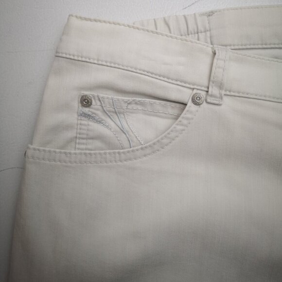 Raphaela by Brax Proform Slim Ladies Size 18R Rosanna Rocket Off White Pants - Picture 8 of 14